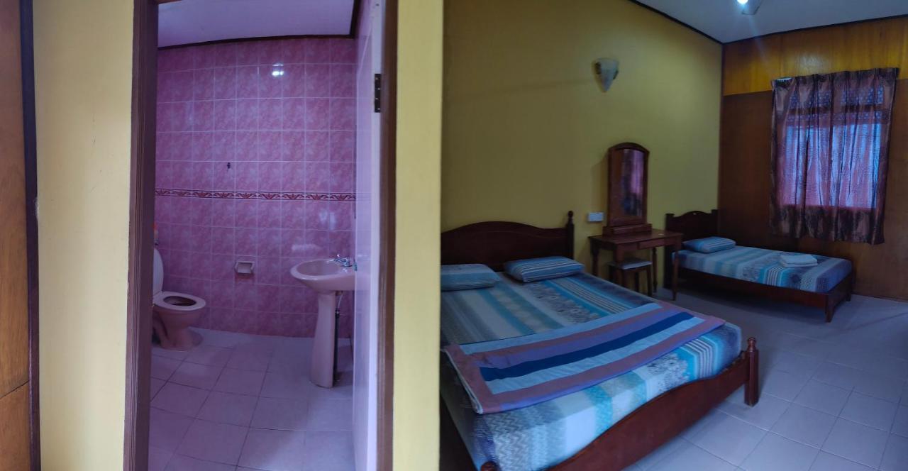 Spc Or Sp Barakah At Abc Air Batang Village Kampong Ayer Batang Exterior foto